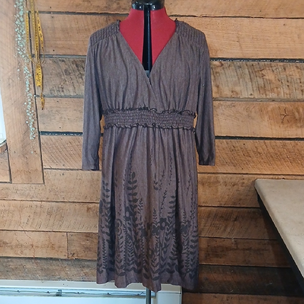 Women's V-wrap Smocked Waist Dress in Brown Sz 16W/1X